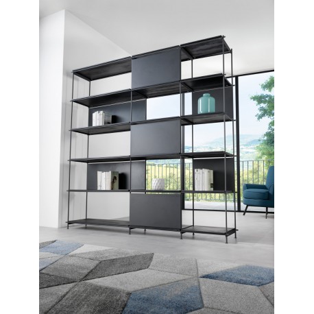Libreria divisoria autoportante da terra in acciaio Miyoko