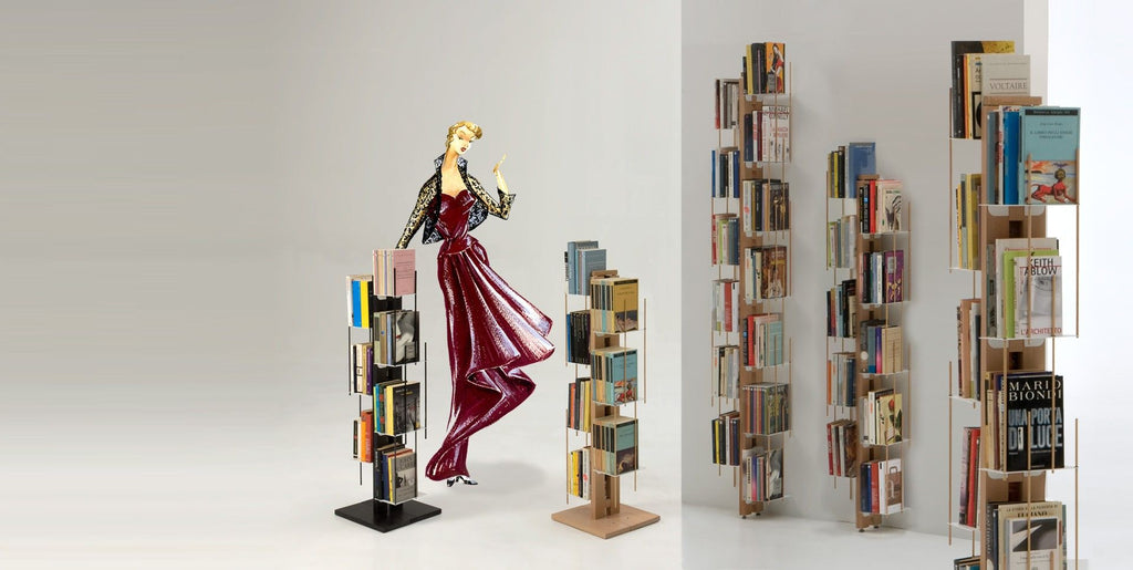 Libreria verticale da parete Zia Veronica in legno naturale