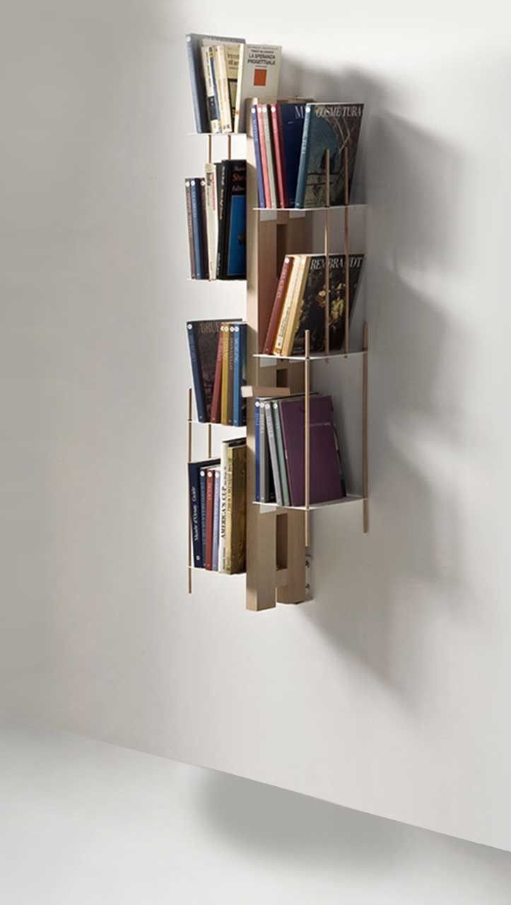 Libreria sospesa a muro Zia Veronica in legno e metallo