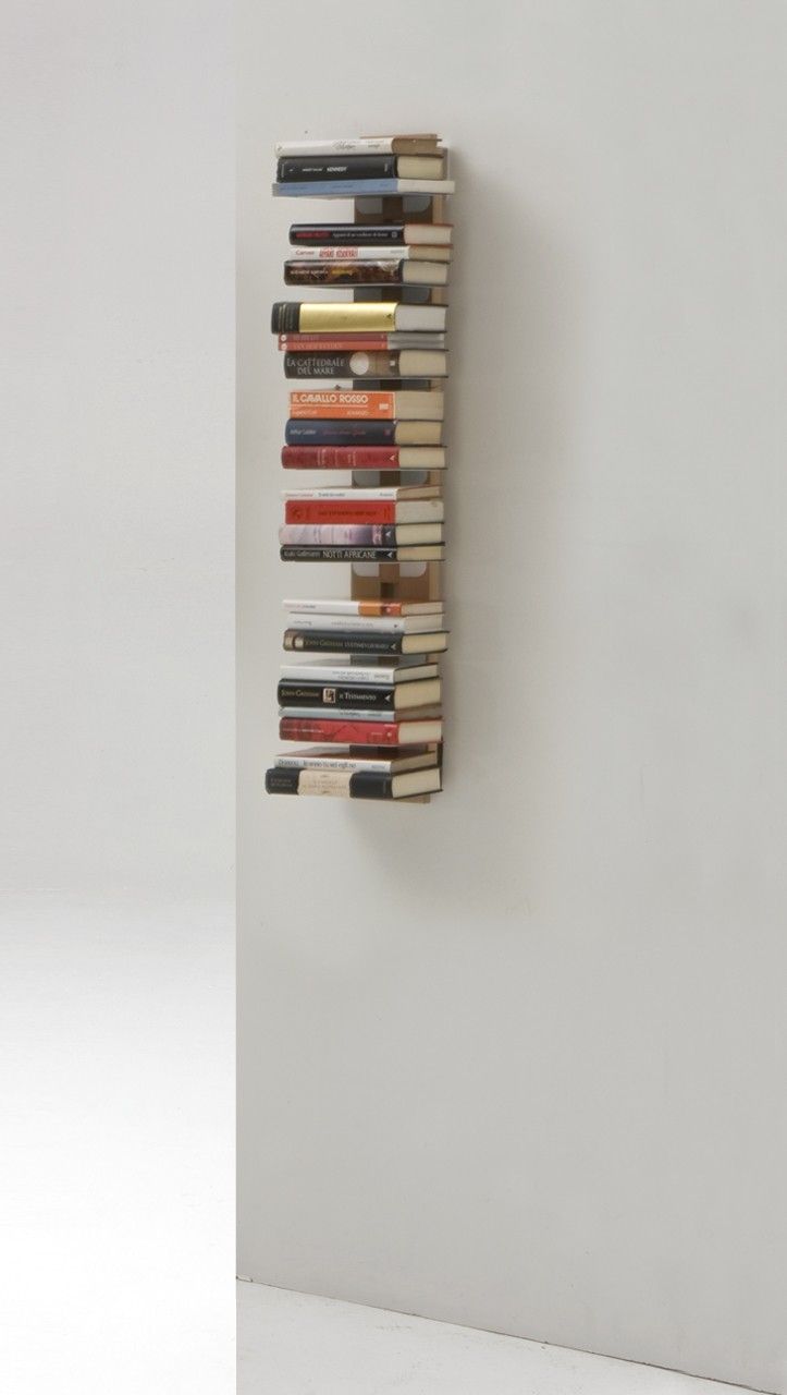 Libreria sospesa a muro Zia Ortensia in legno naturale