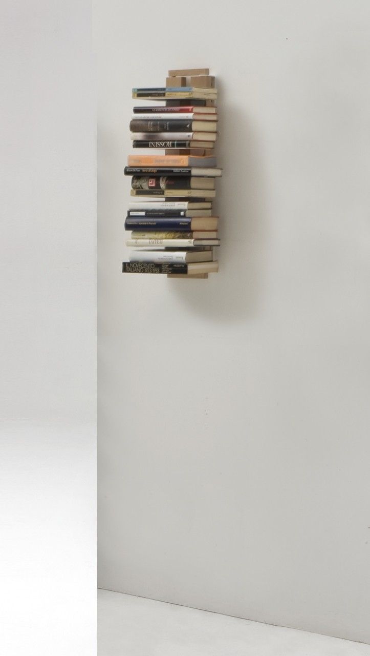 Libreria sospesa a muro Zia Ortensia in legno naturale